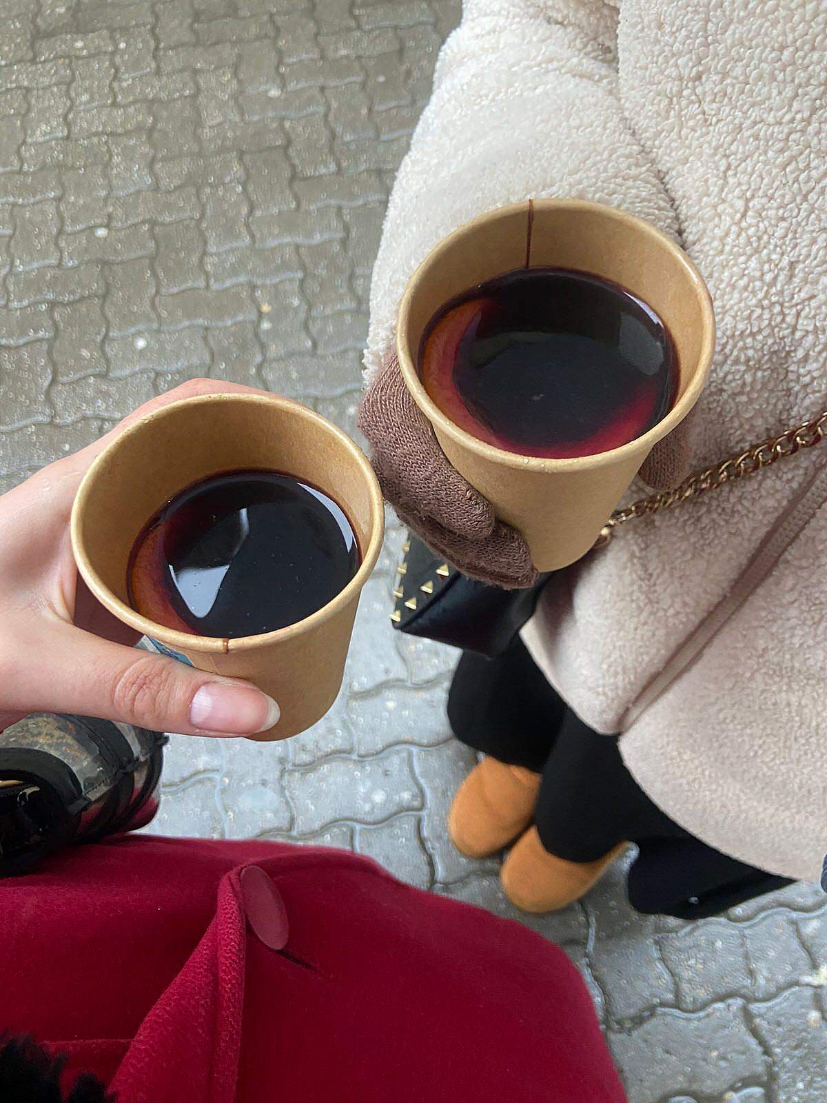 Kako lahko krščanski pari gradijo zaupanje pred poroko?