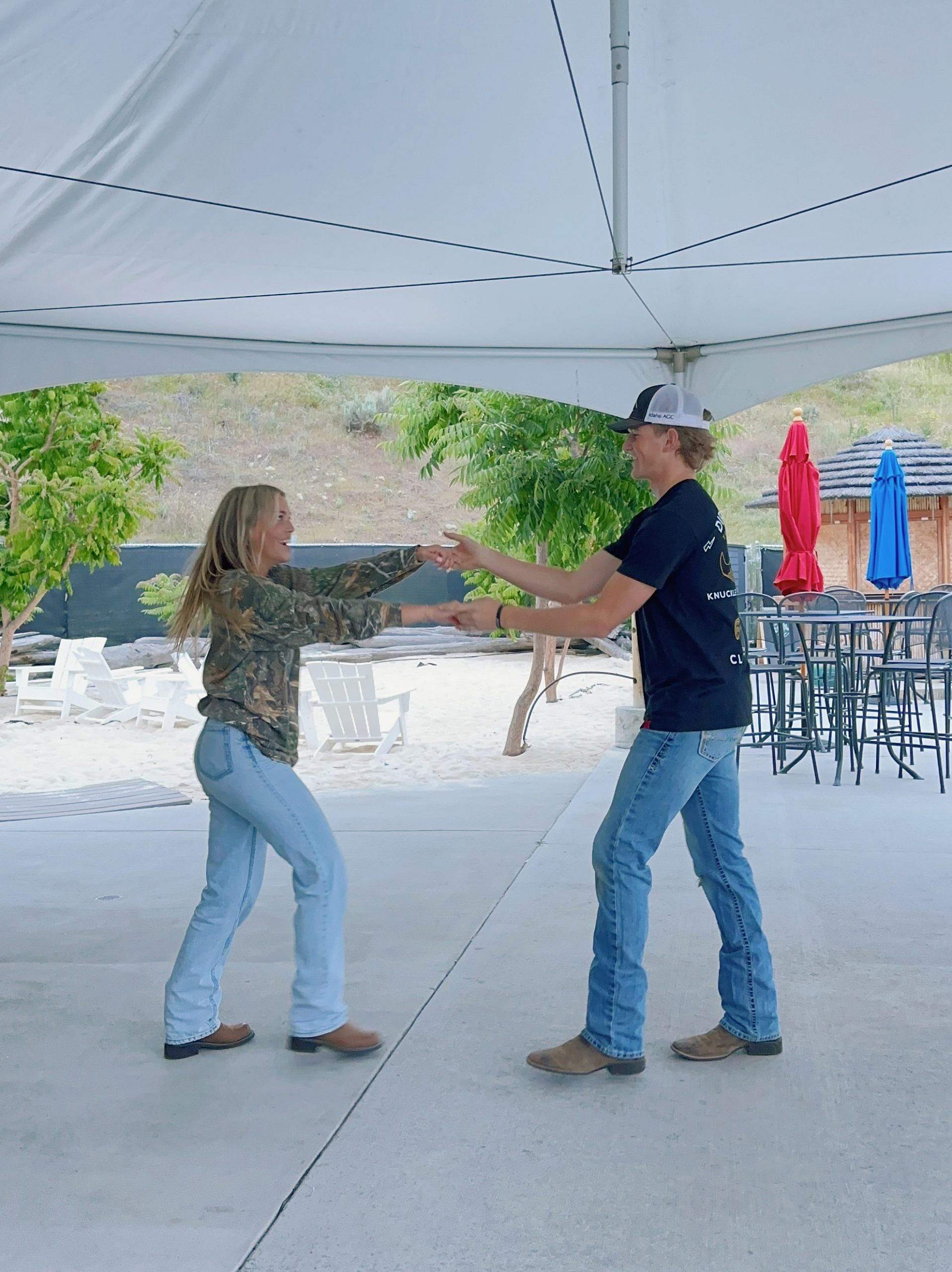 Cuáles son los temas importantes que los cristianos deben tratar cuando  salen con alguien? - SAL y Vida, image size:1916x2560