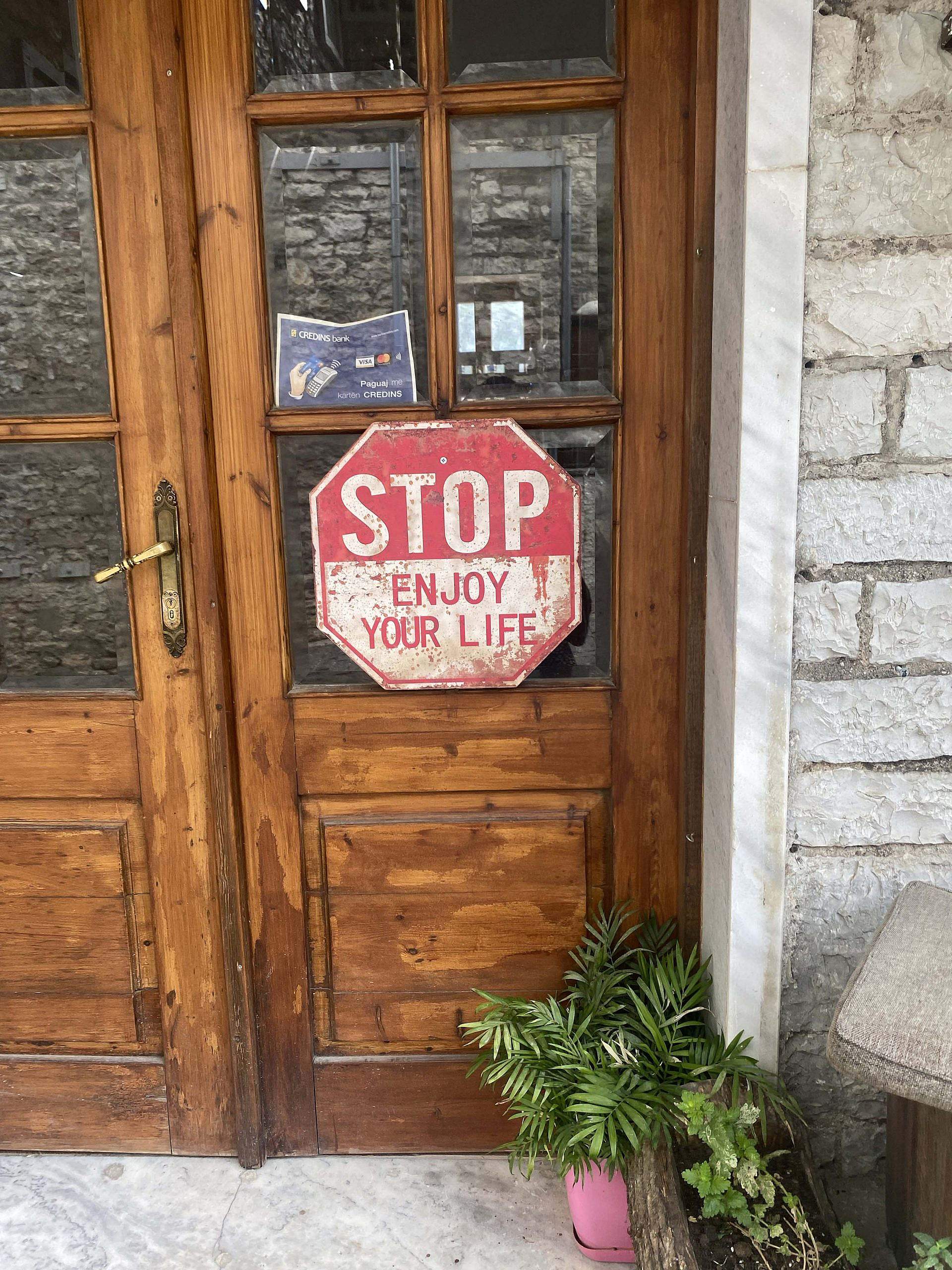 Ar trebui cuplurile creștine să se sărute înainte de căsătorie?