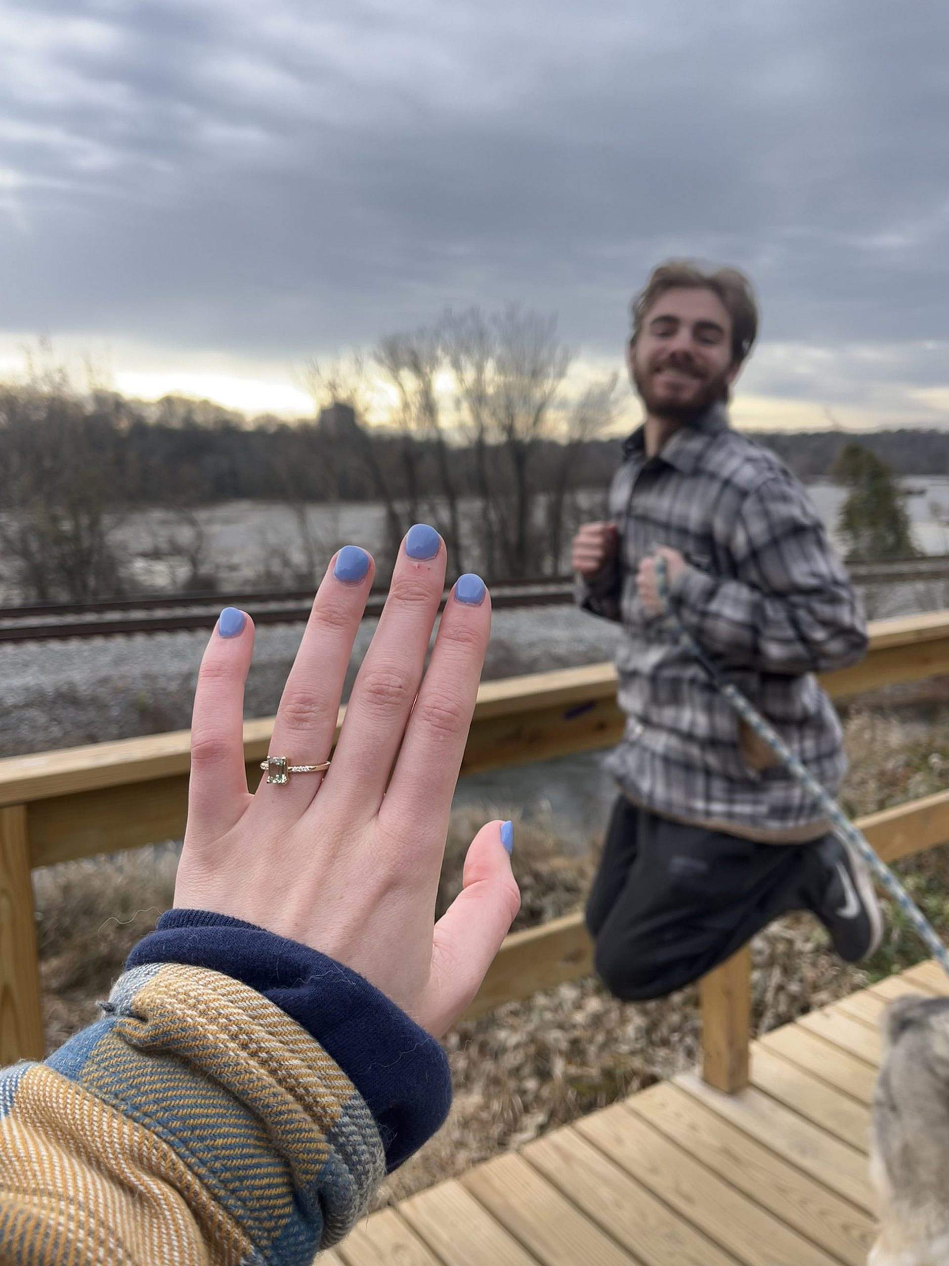 Vai kristiešiem vajadzētu īsu saderināšanos?