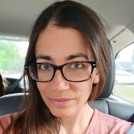 Kim Elizabeth's avatar