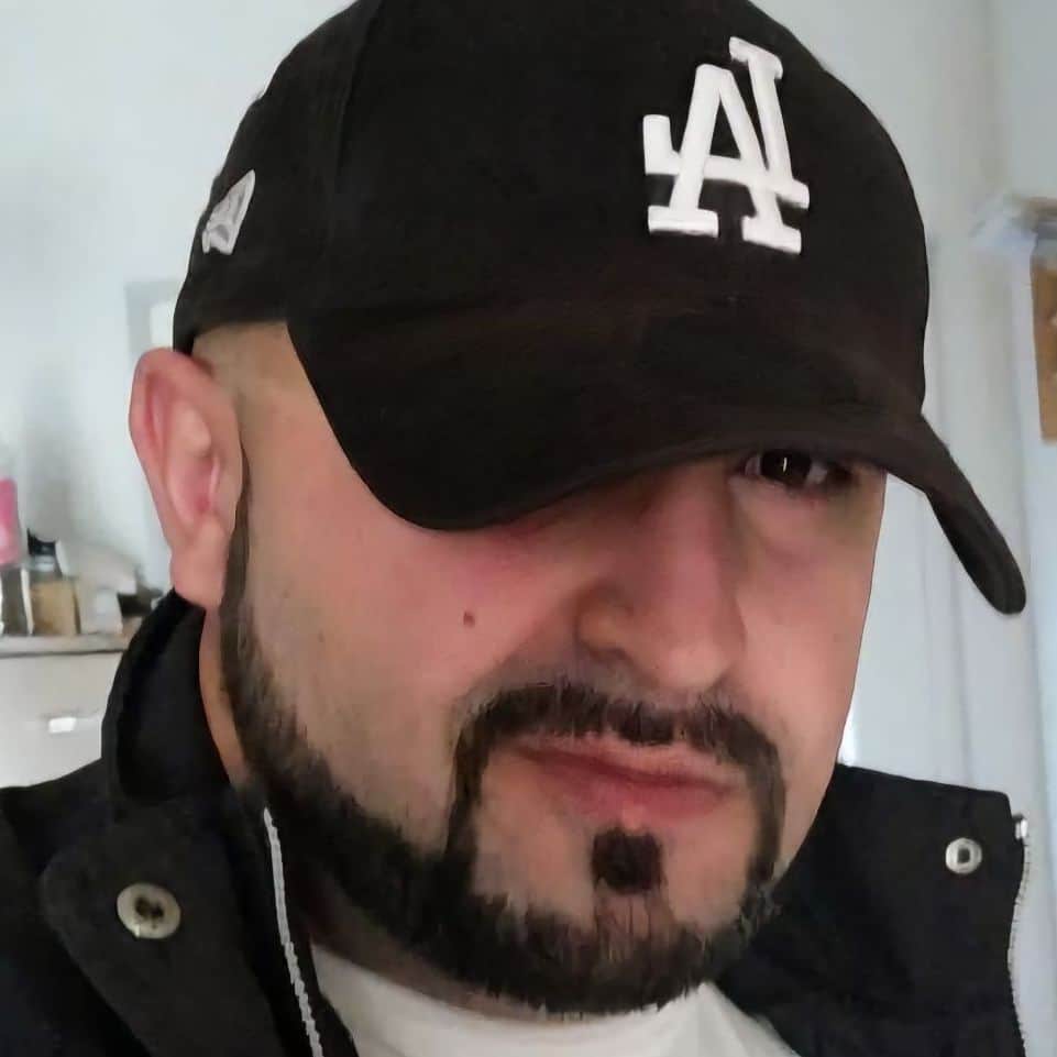 Oktay's avatar