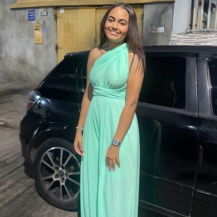 Isabel's avatar