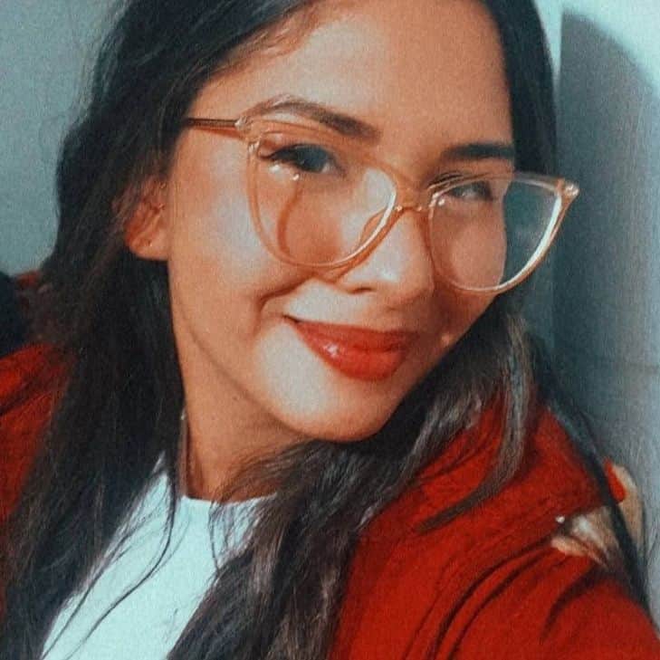 Dania's avatar