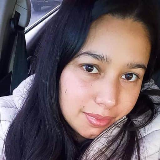 Yanina's avatar