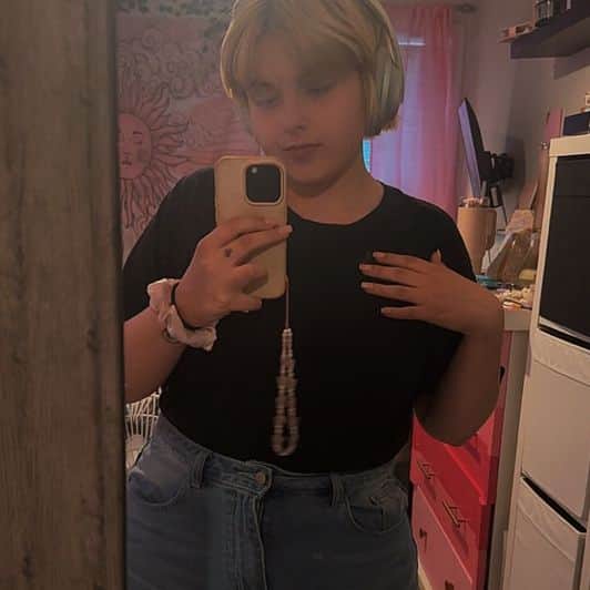 Alexa Mae's avatar