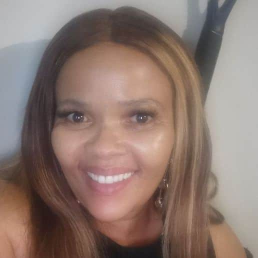 Ndileka's avatar