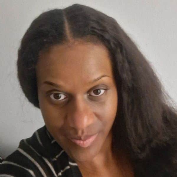 Sharise's avatar